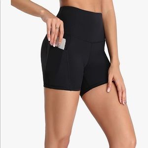 Oalka Women's Short Yoga Side Pockets High Waist Workout Running Sports Shorts 4